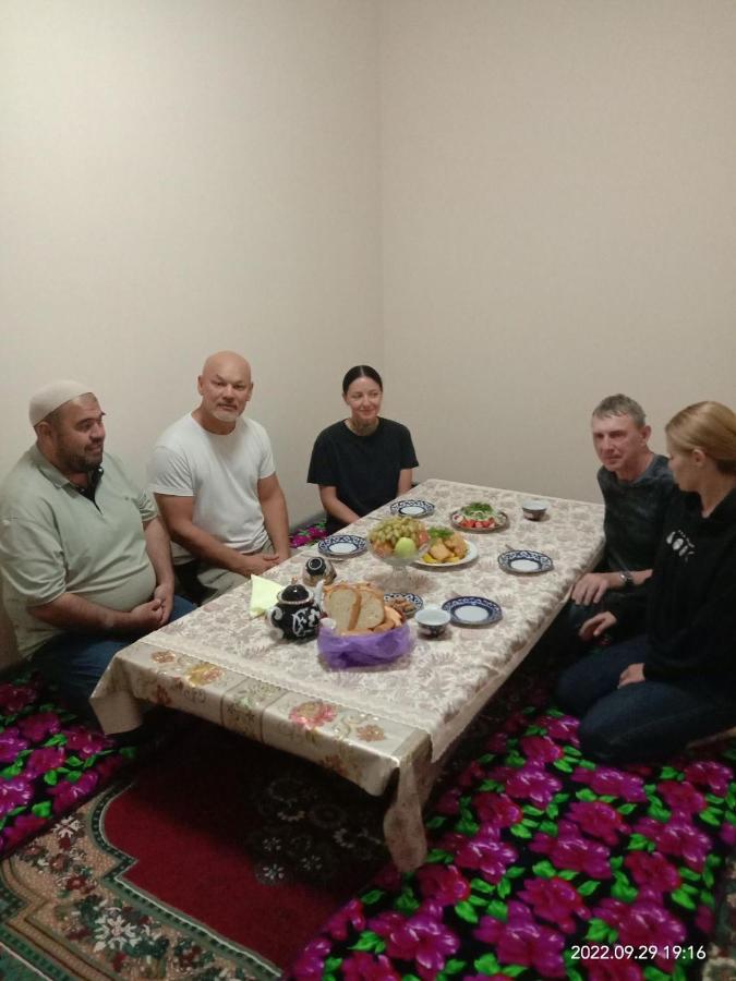 In Center Of Bukhara Family Guest House Mirg'Iyos Eksteriør billede